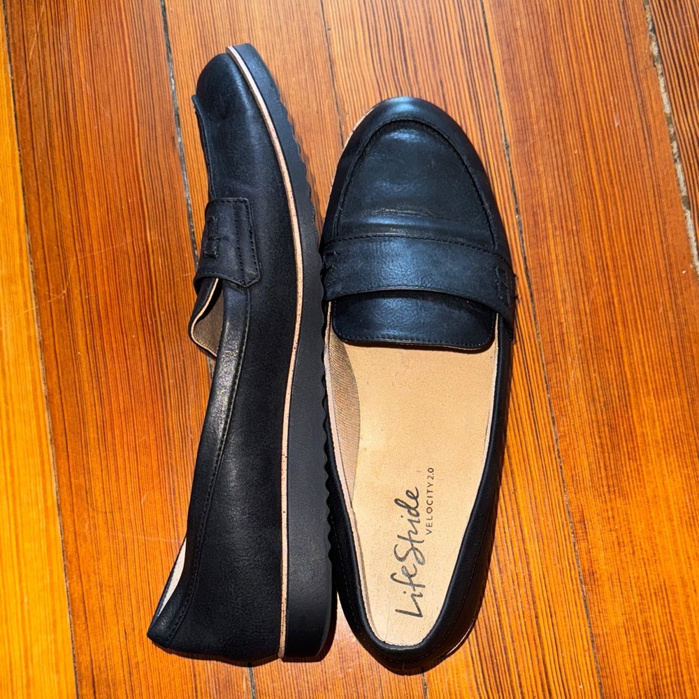 Life Stride Black Loafers